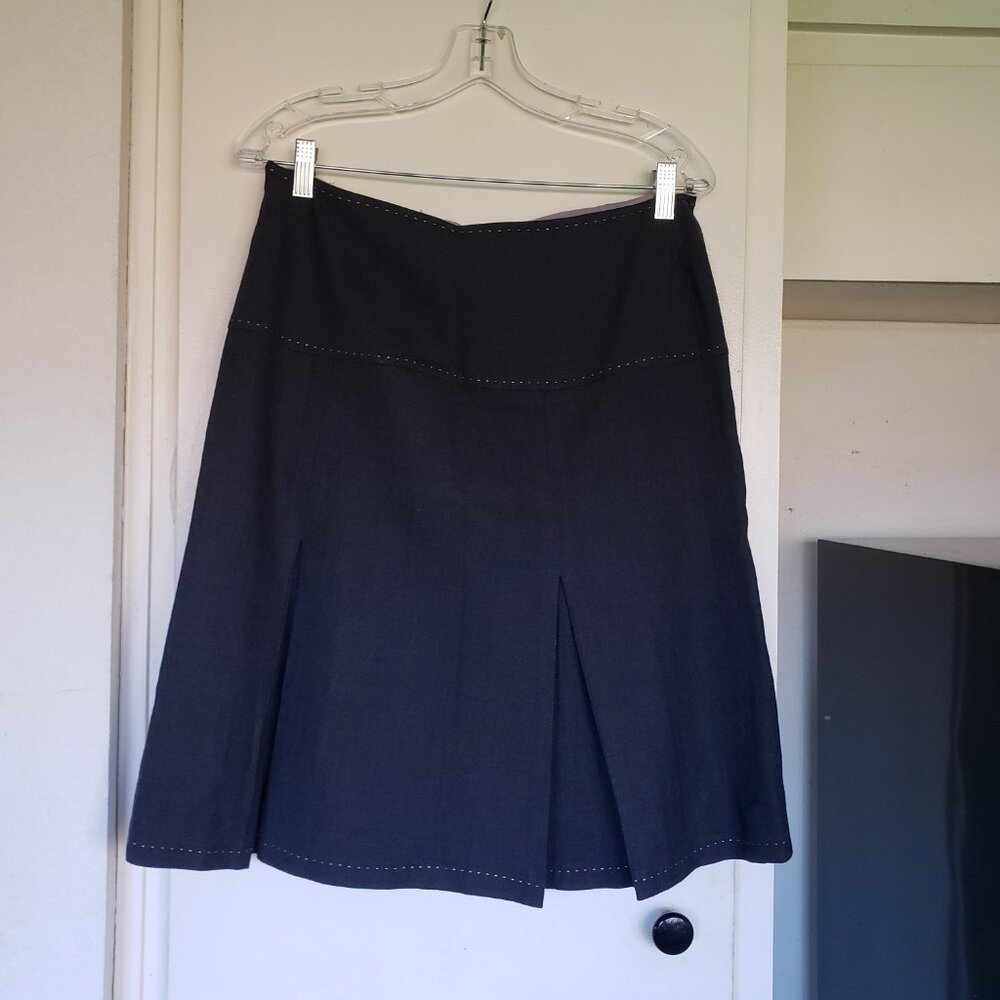 Elie Tahara Grey Skirt with lavender Stitching and lining Size L